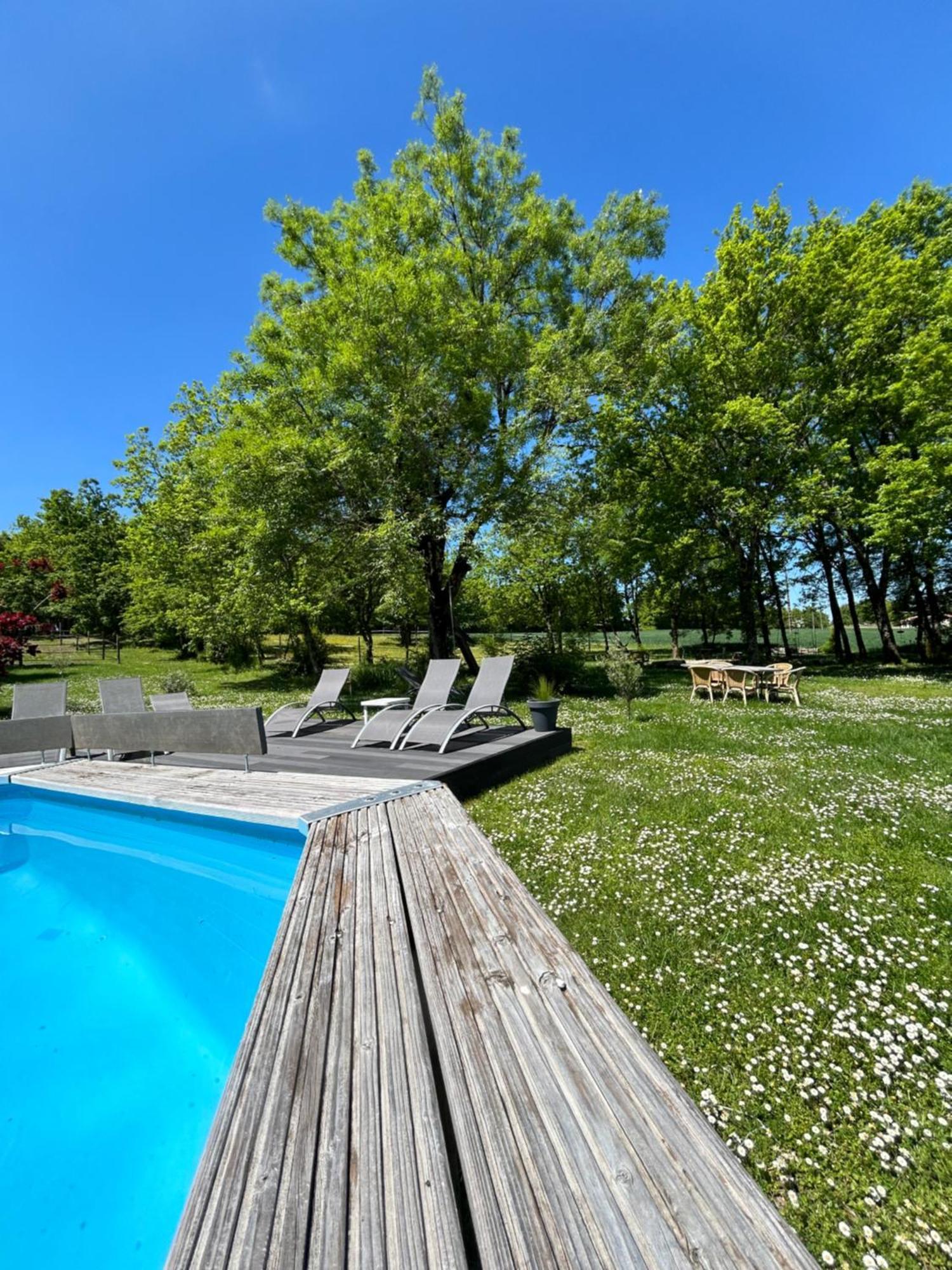 Les Fontanelles Du Quercy Blanc Villa Montcuq Exterior photo